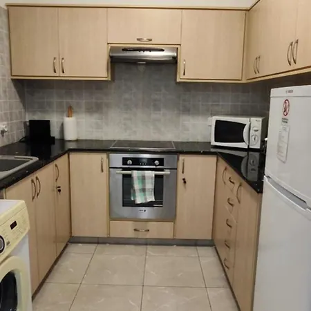 Διαμέρισμα Queens Gardens 104
